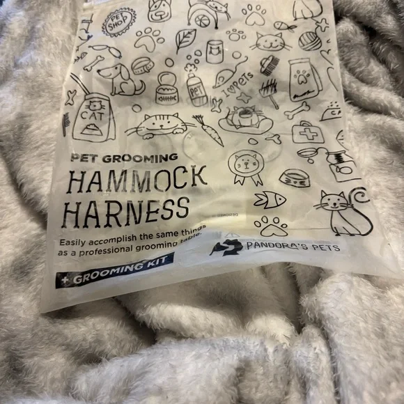 Pandora's Pets Hammock Harness - Picture 1 of 10
